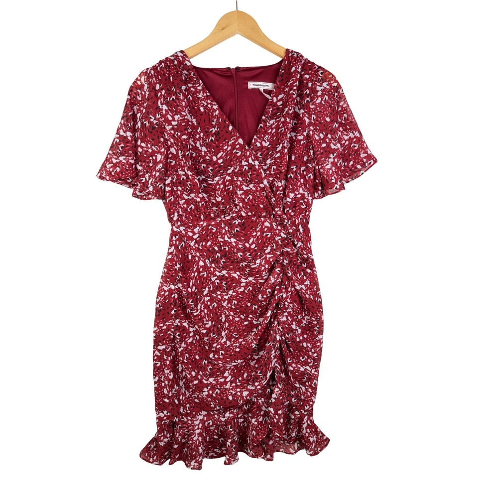 BCBGeneration Flutter Sleeve‎ Ruched Front Ruffle Hem Dress Size 2 Red Print
